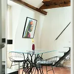 Short Stay Apartment Picasso